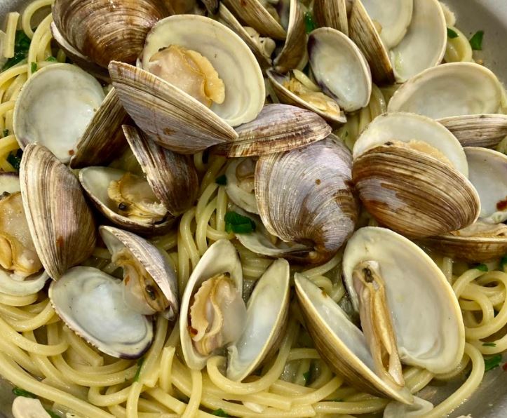 Espagueti a la Vongole – By Otoya