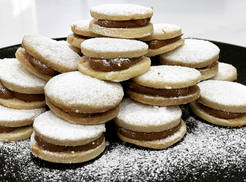 Alfajores con Dulce de Leche